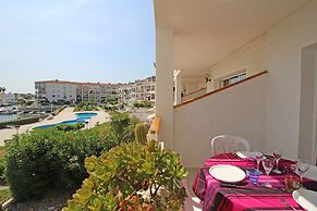 Apartment in Empuriabrava With Canal Views