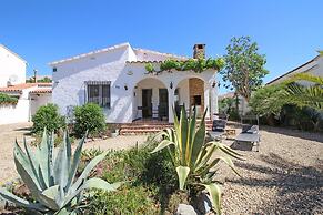 0119-montseny Casa con Estudio