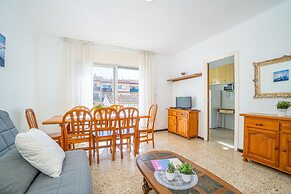 Apartment in Roses Near Sandy Beach