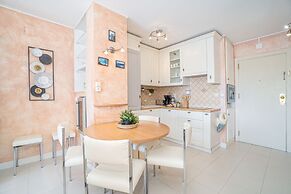 Apartment in Empuriabrava With Canal Views