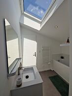 Chic & Central - Your Retreat in Le Mans