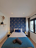 Chic & Central - Your Retreat in Le Mans