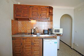 Studio in Empuriabrava With Sea Views
