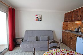 Studio in Empuriabrava With Sea Views