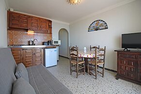 Studio in Empuriabrava With Sea Views
