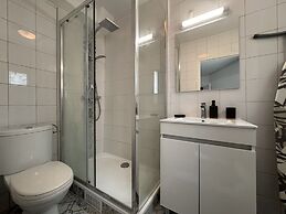 Refined Apartment With Courtyard in La Mans