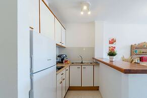 Apartment in Empuriabrava Near Sandy Beach