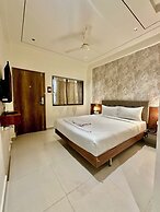 Hotel StayBird - Cove Kharadi