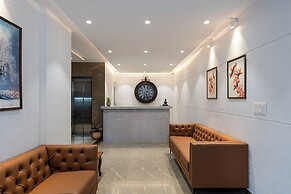 Hotel StayBird - Cove Kharadi