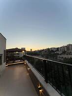JRE Amazing Rooftop-3bed at Abdoun 701