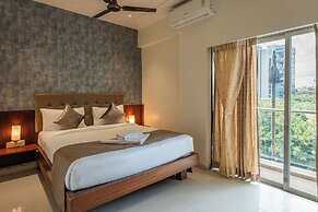 StayBird - Azure Suites Business Hotel
