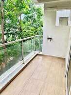 StayBird - Azure Suites Business Hotel