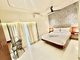 StayBird - Azure Suites Business Hotel