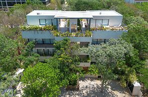 Cozy Apartment with Jungle View in Tulum