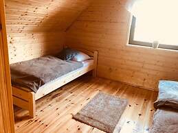 Cottage in Plesna Near Sandy Beach