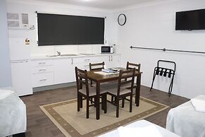 Spanish Lace Motor Inn