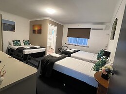 Spanish Lace Motor Inn