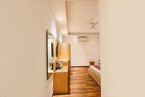 Fabhotel The Prime Land