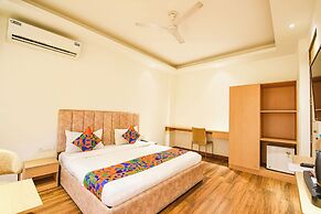 Fabhotel The Prime Land