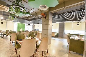 FabHotel Ganeshwaram 141