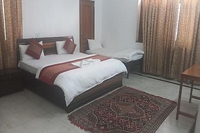 Fabhotel Noida Dreamz