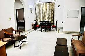 Fabhotel Noida Dreamz