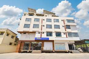Fabhotel The Grand Manmuralidhar