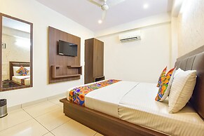 Fabhotel The Grand Manmuralidhar
