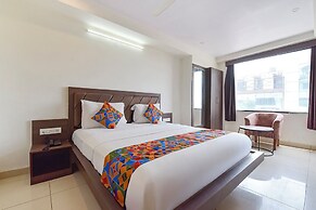 Fabhotel The Grand Manmuralidhar