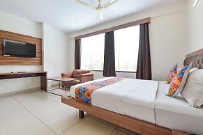 Fabhotel The Grand Manmuralidhar