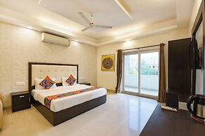 Fabhotel Harnoor House