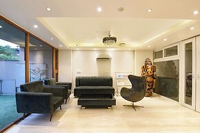 Fabhotel Harnoor House