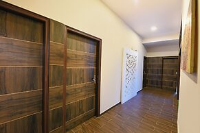 Fabhotel Harnoor House