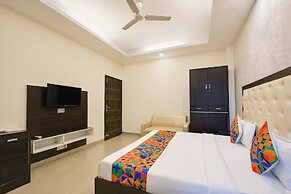 Fabhotel Harnoor House