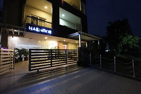 Fabhotel Harnoor House