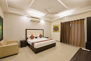 Fabhotel Harnoor House