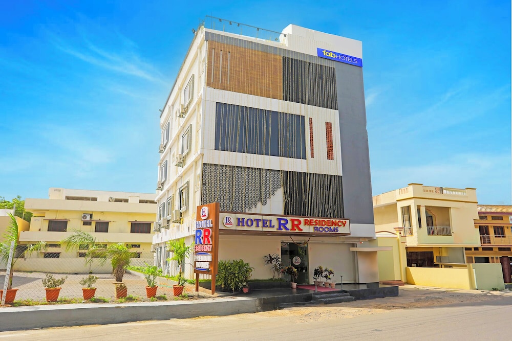 Fabhotel Rr Residency I