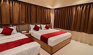 FabExpress Ascent Star Inn