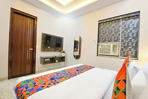Fabhotel Comfort N Stay