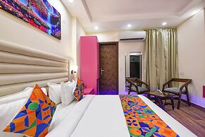 Fabhotel Angel Pink The Premium