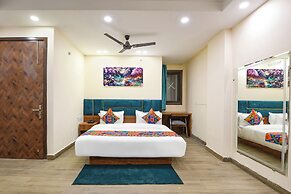 Fabhotel Angel Pink The Premium