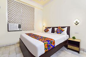 Fabhotel Silver Stay 04