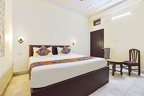 Fabhotel Silver Stay 04