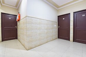 Fabhotel Silver Stay 04