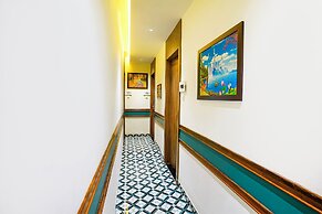 FabHotel Shahi Palace