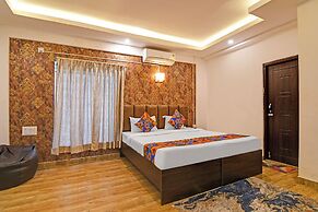 Fabhotel 85 The Seven Wonders