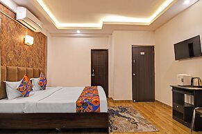 Fabhotel 85 The Seven Wonders
