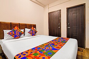 Fabhotel 85 The Seven Wonders
