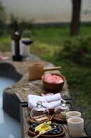 MOONRISE HOTELS & RESORTS