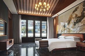 MOONRISE HOTELS & RESORTS